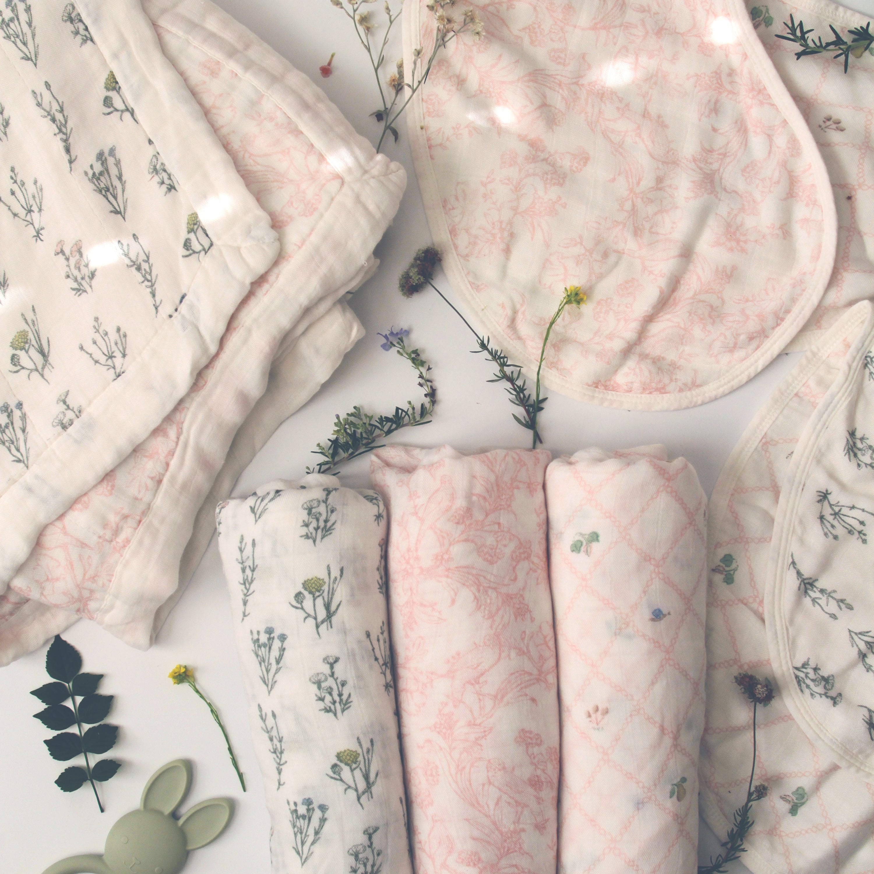 A+A Silky Soft Blanket - French Floral